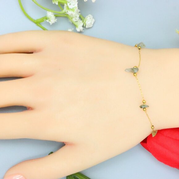 "Elegant & Trendy Bracelet, A Perfect Gift for Women, Thoughtful, EVCH1086 - Picture 2 of 12
